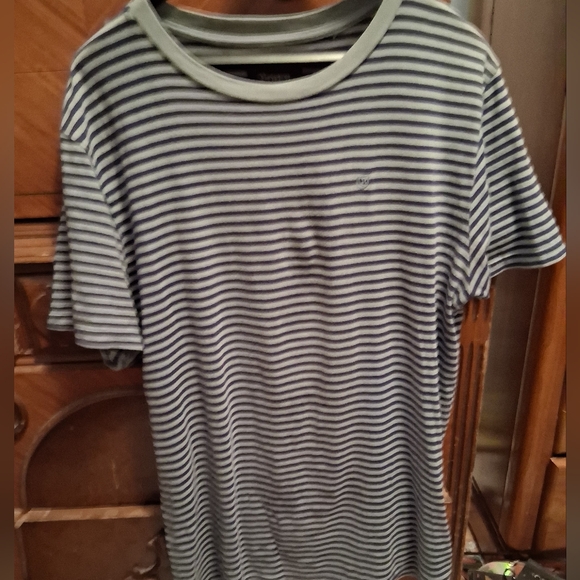 Brixton Navy and White Striped Tee Size Large Like New - Picture 1 of 5